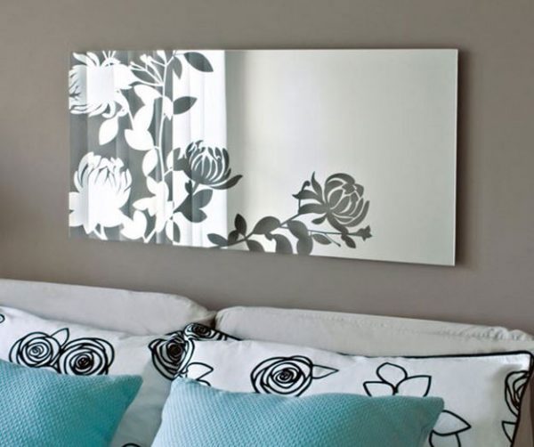 decorating with mirrors 1