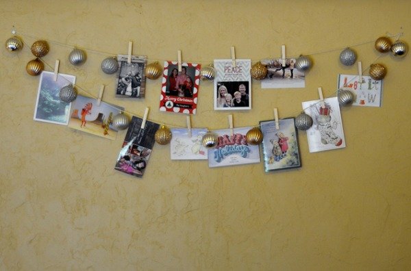 make a christmas card display 1