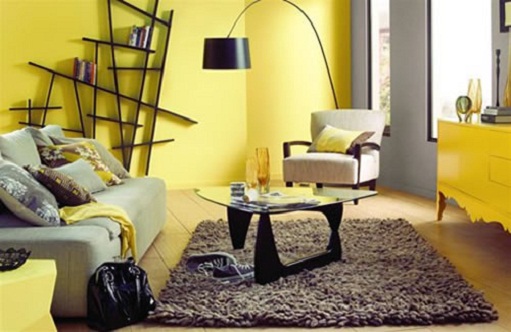 small-living-room-yellow-wall-color-decor