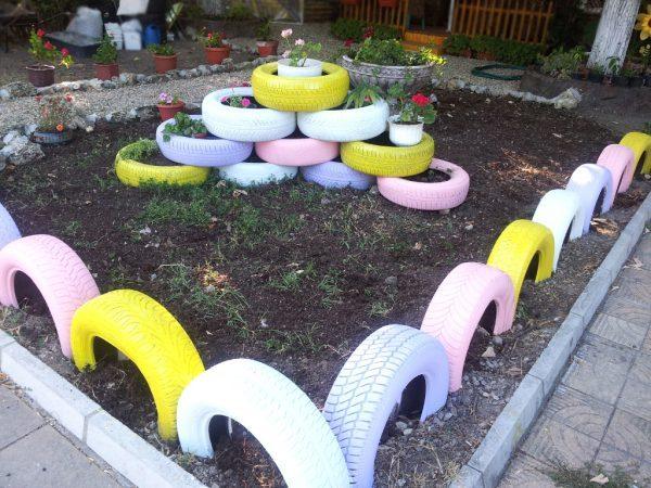 tyre-upcycle-garden13