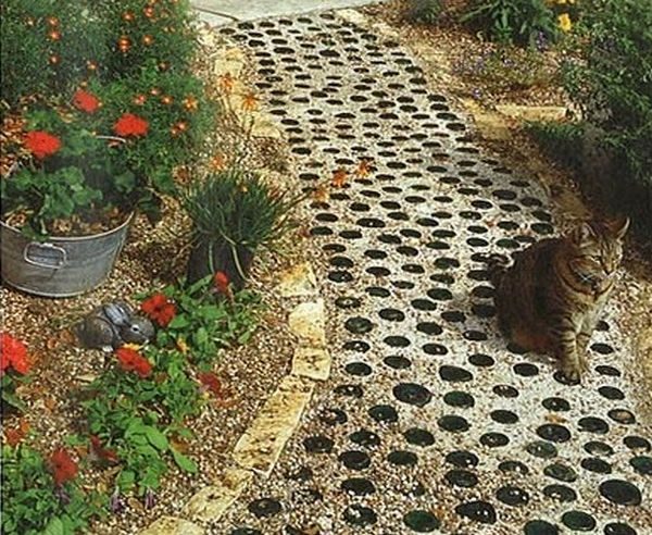 cheap garden path ideas