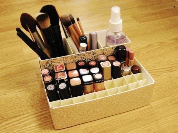 makeup box