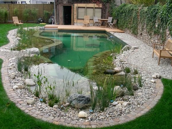 modern pond design