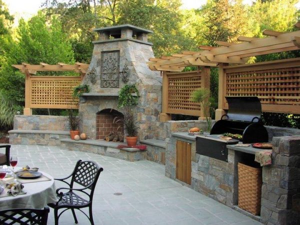 creative outdoor kitchens