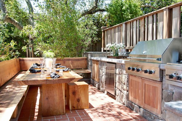 outdoor patio kitchen