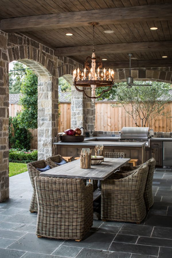 best outdoor kitchens