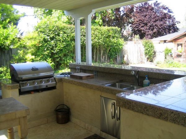 build your own outdoor kitchen