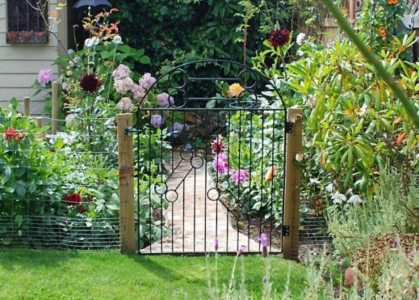 garden gates metal