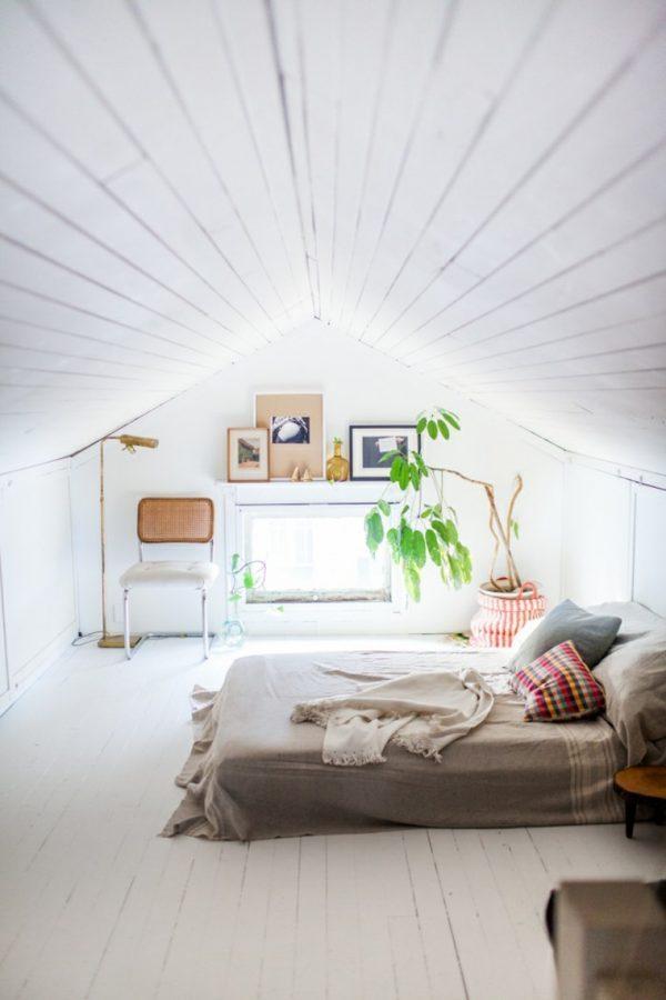 small attic bedroom 