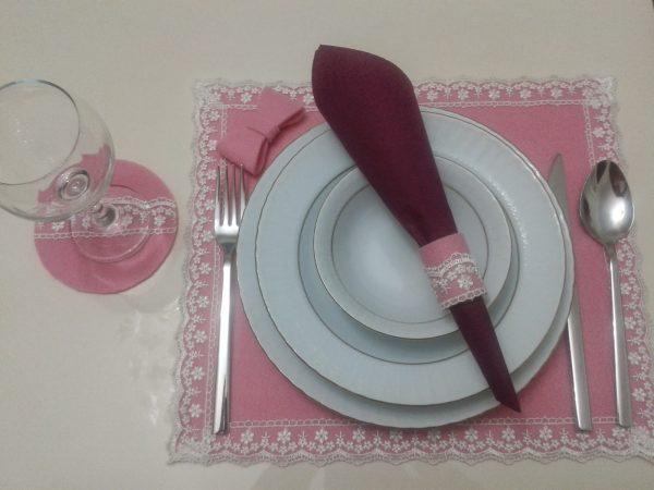 lace placemats