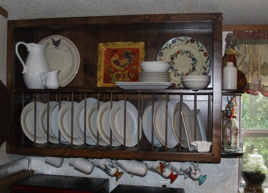 Kitchen shelves 14