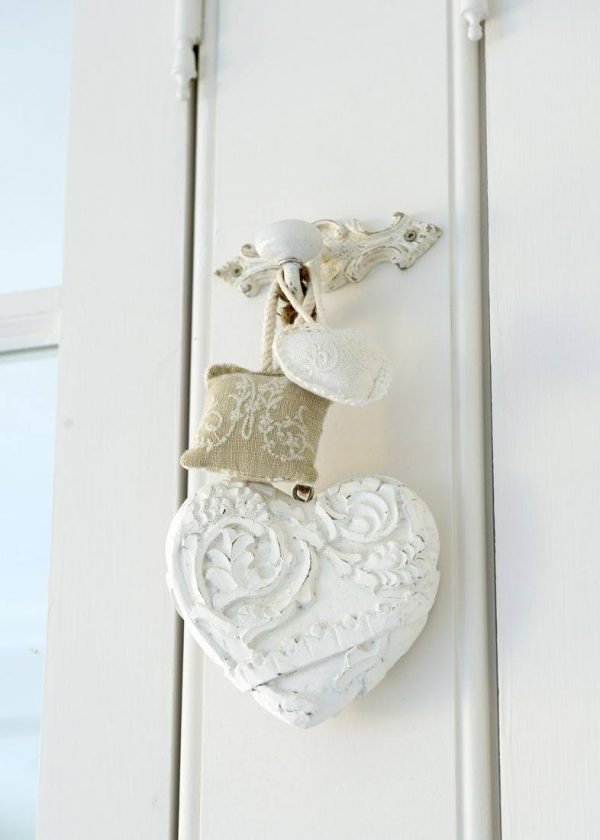 shabby chic ornaments