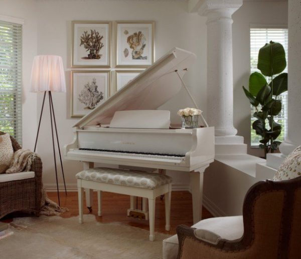 piano room