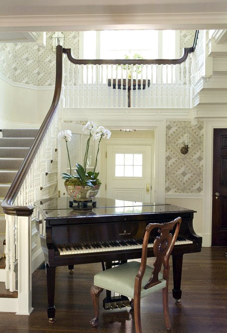 piano in house