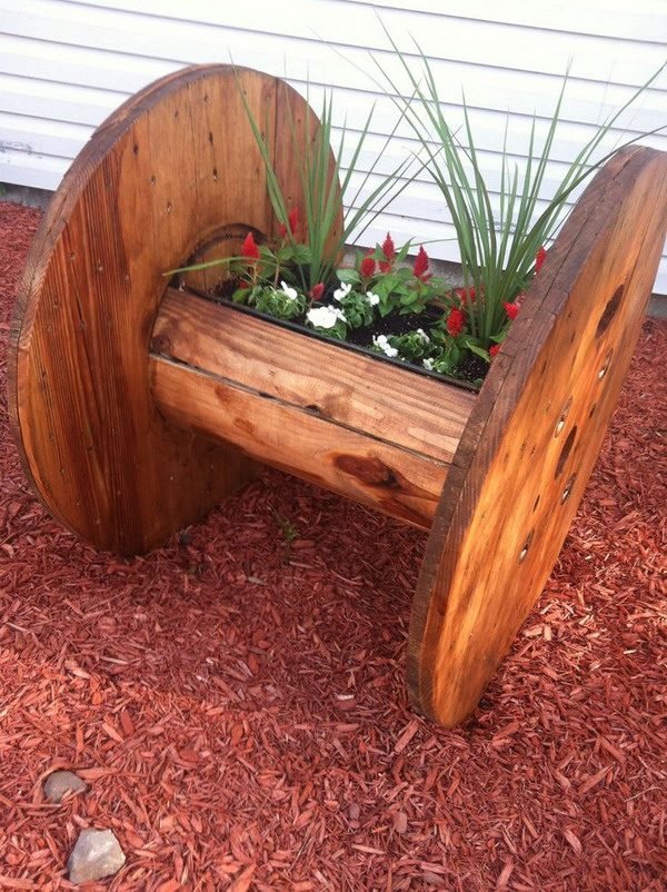 reclaimed wood planters 