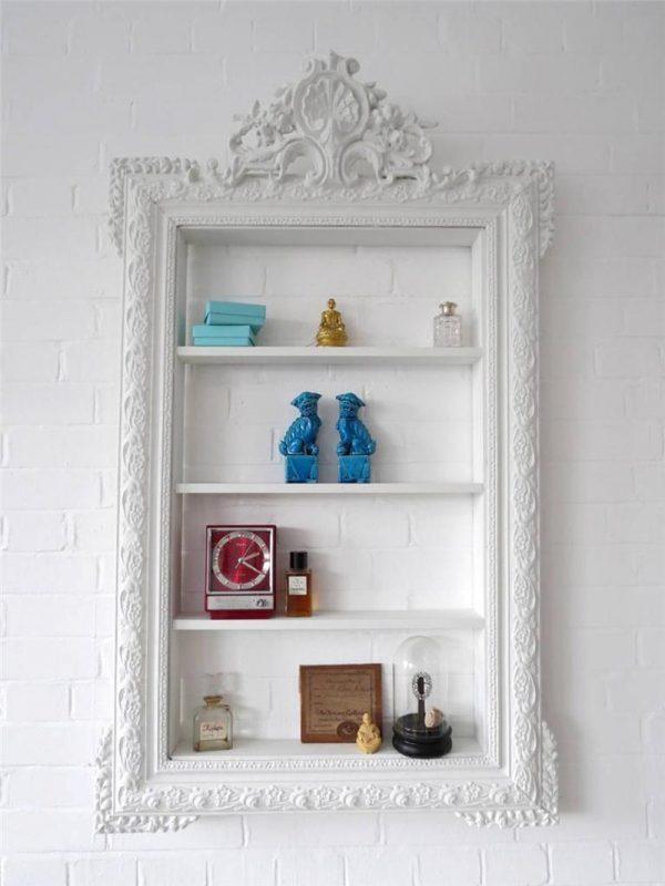 wall decoration with frames 
