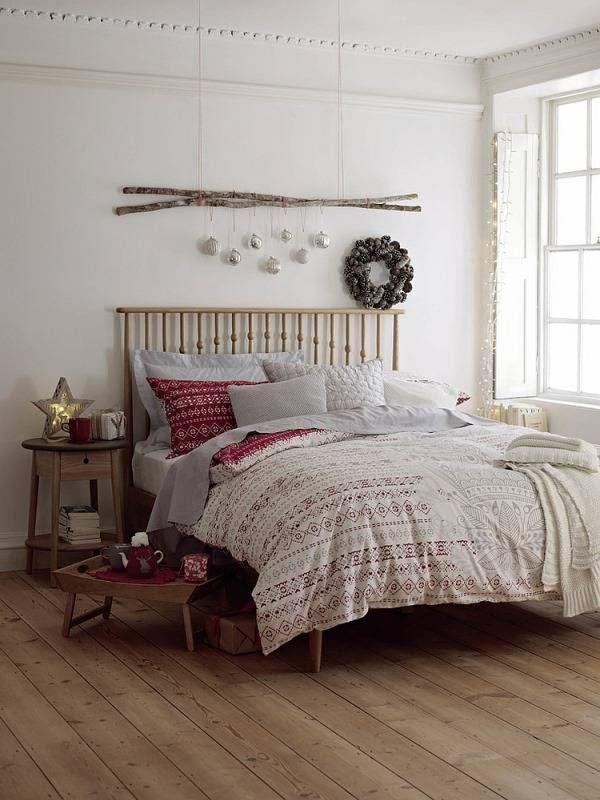 how-to-decorate-a-bedroom-for-christmas-1