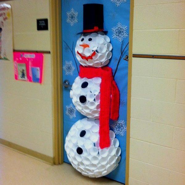 christmas-decoration-for-doors
