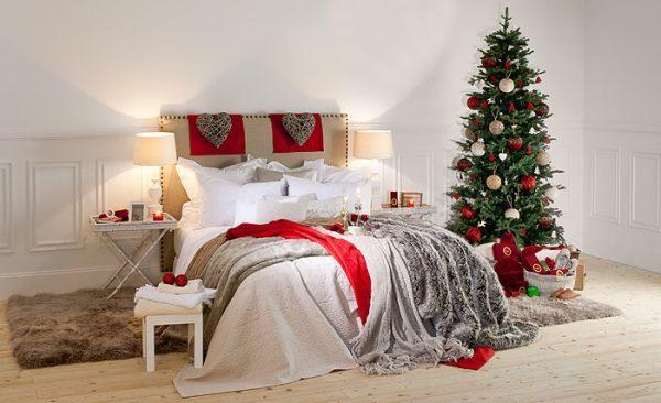christmas-decorations-for-your-bedroom