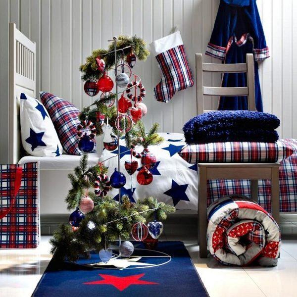 decorate-bedroom-for-christmas