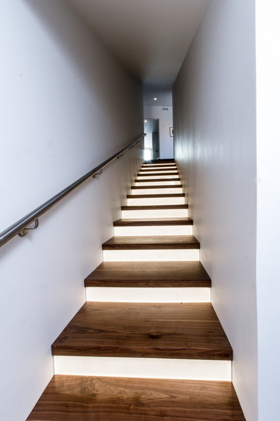 indoor stair lighting 