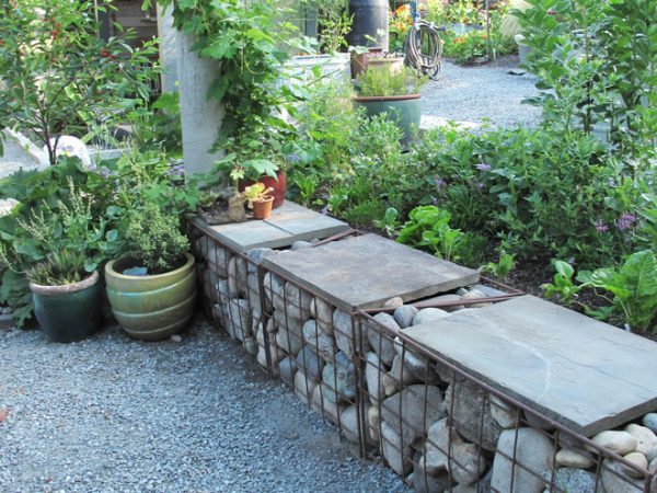 backyard sitting area designs