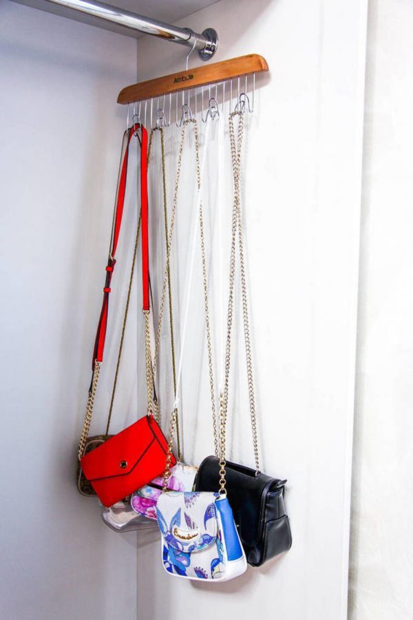 handbag closet storage