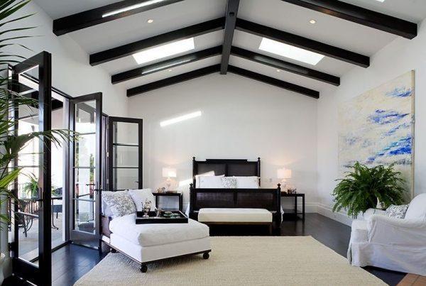 exposed ceiling beams 