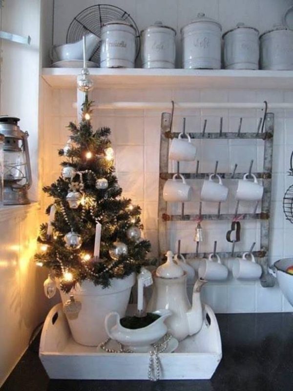 christmas tree kitchen decorations