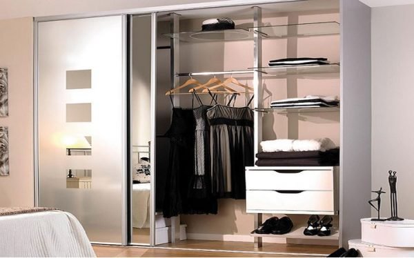 closet decorating ideas