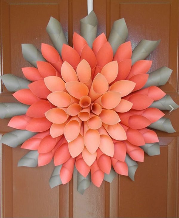 How To Make A Christmas Wreath