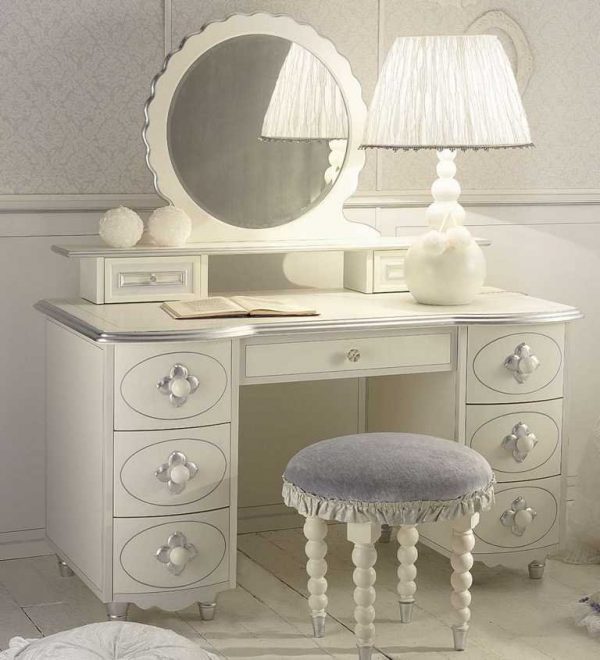 dressing tables 1