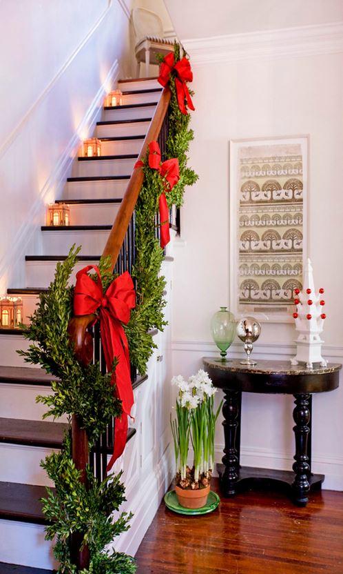  Christmas stairs decoration 9