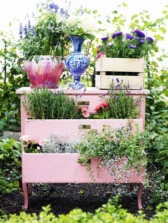 recycled wood furniture