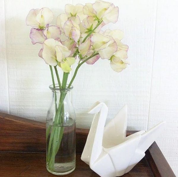 how to make flower arrangements