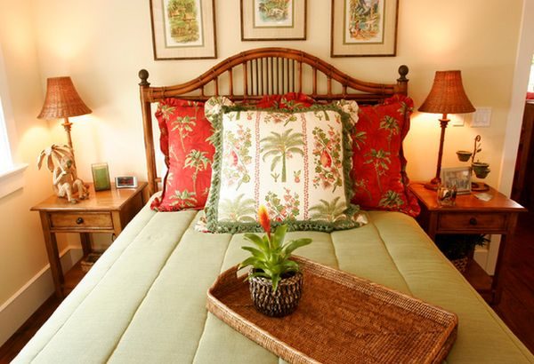 rattan tray