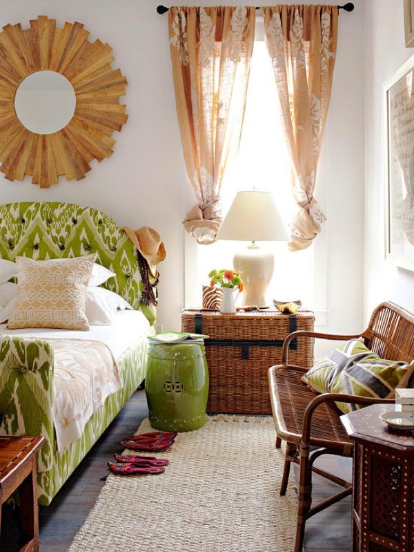 small bedroom storage solutions