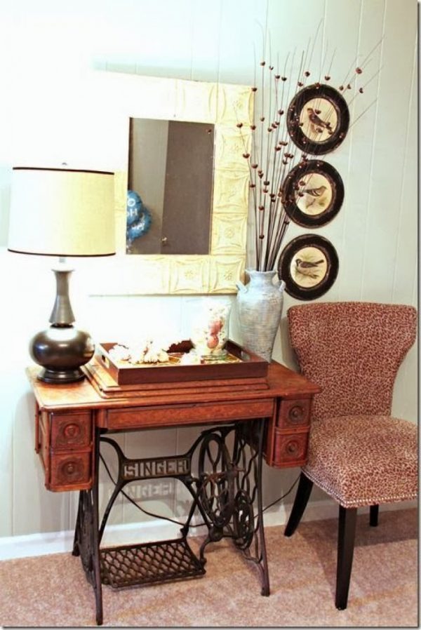 sewing machine decor
