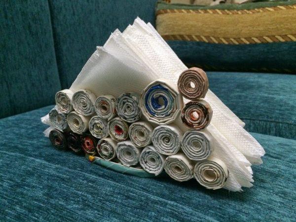 recycle newspaper ideas 