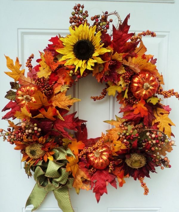 25 Gorgeous DIY fall door wreaths