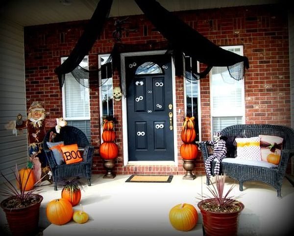 scary halloween decorations