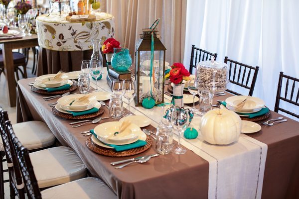 thanksgiving table settings 
