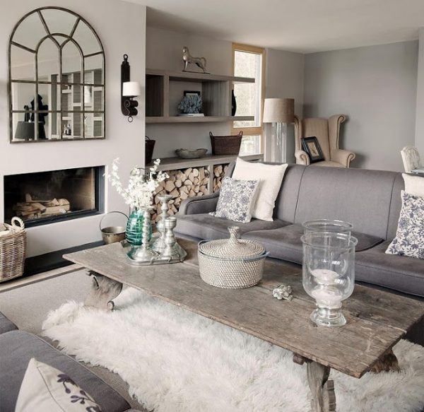 white fur rug