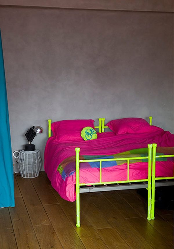 neon bedroom decor 