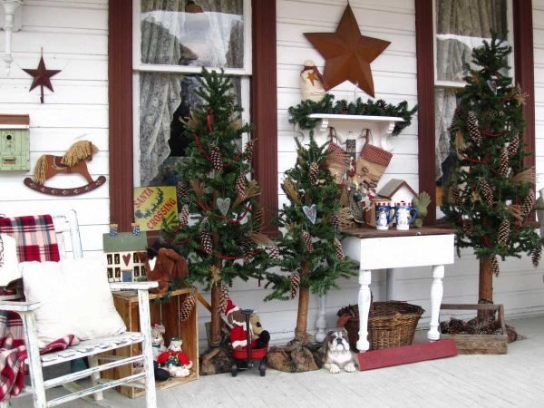 outdoor christmas decor 