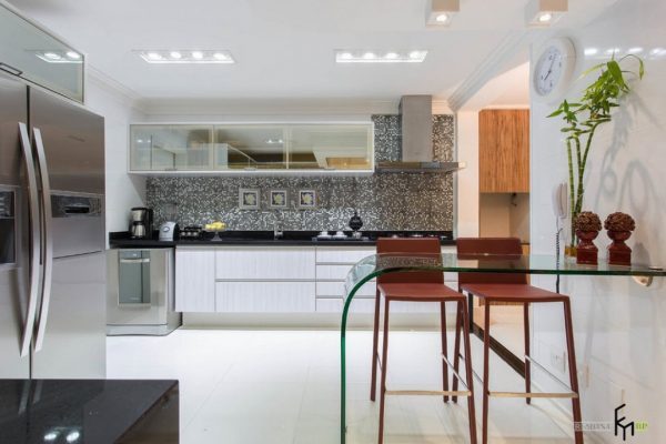 small glass kitchen tables 