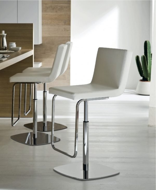 leather bar stool 
