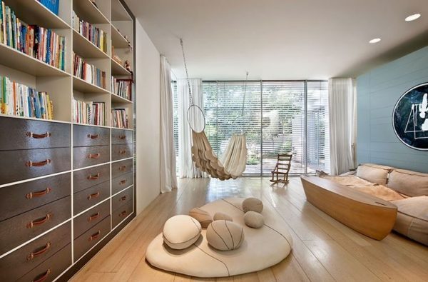 Indoor hammock bed
