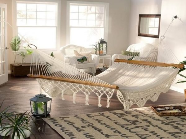 indoor sleeping hammock 