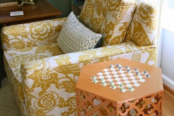 diy bedside table